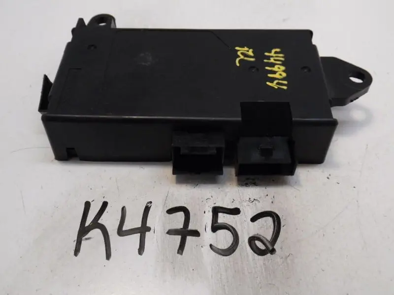 00-05 Lesabre Bonneville 01-03 Aurora Theft Locking Door Module K4752 1