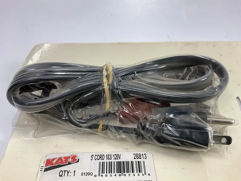 Kats 28813 Engine Block Heater 5' Replacement Cord - 120V, 18-Gauge, 3-Wire 1